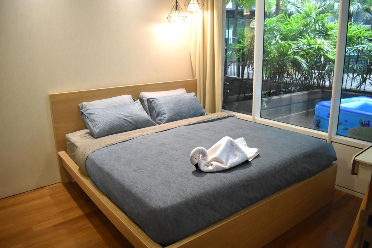 Klcc Skysuites With Private Balcony And Terrace *